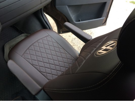 Авточехлы на Volkswagen Caravelle T5