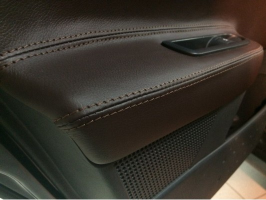 Перетяжка дверных карт Перетяжка дверных карт